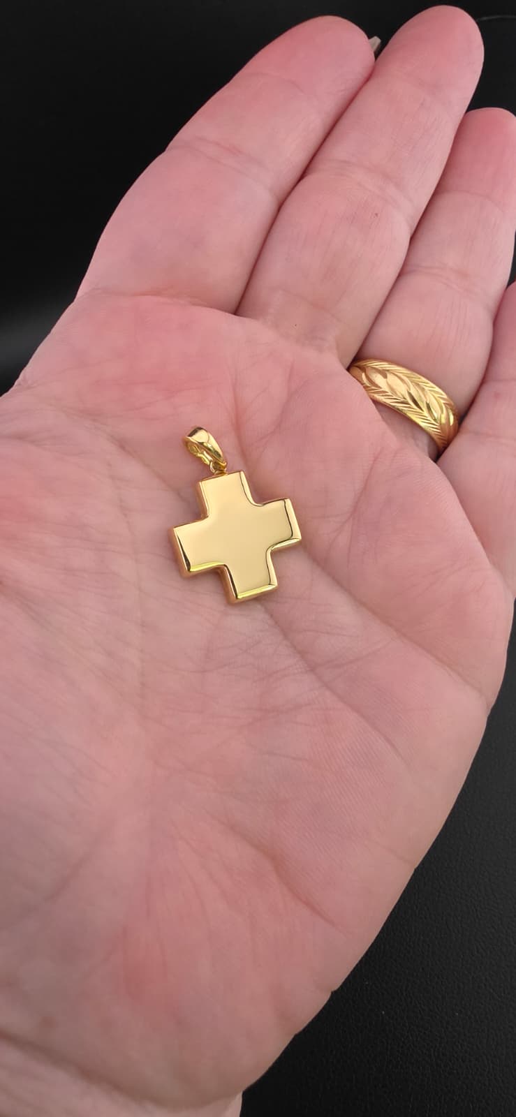 Puffed Cross