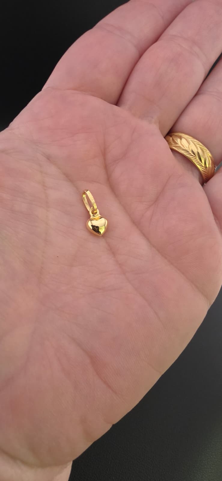 Plain Puffed Heart