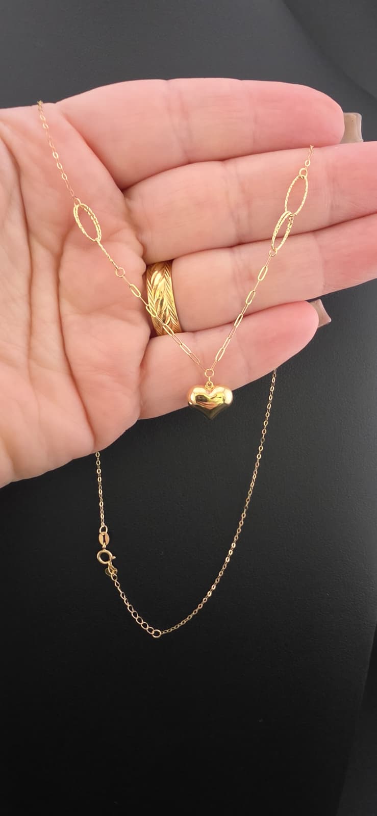 Puffed Heart Link Necklace