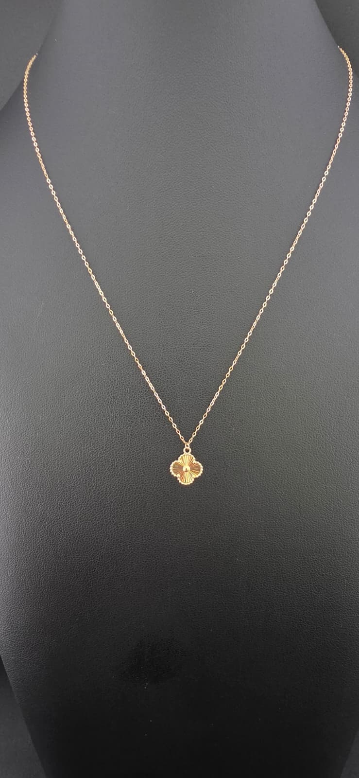 Diamond-Cut Clover Necklace
