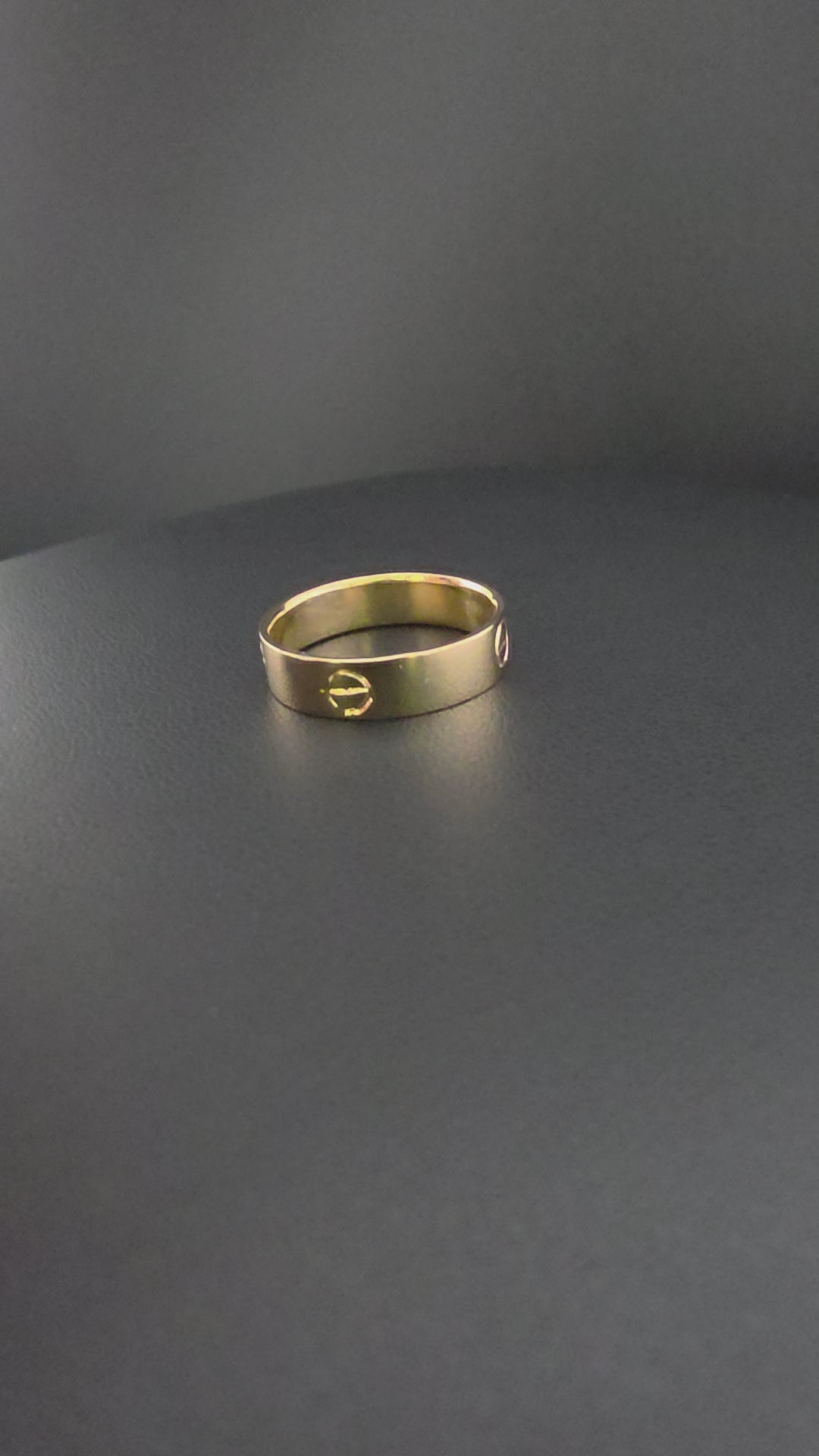 Ring CRT Solid