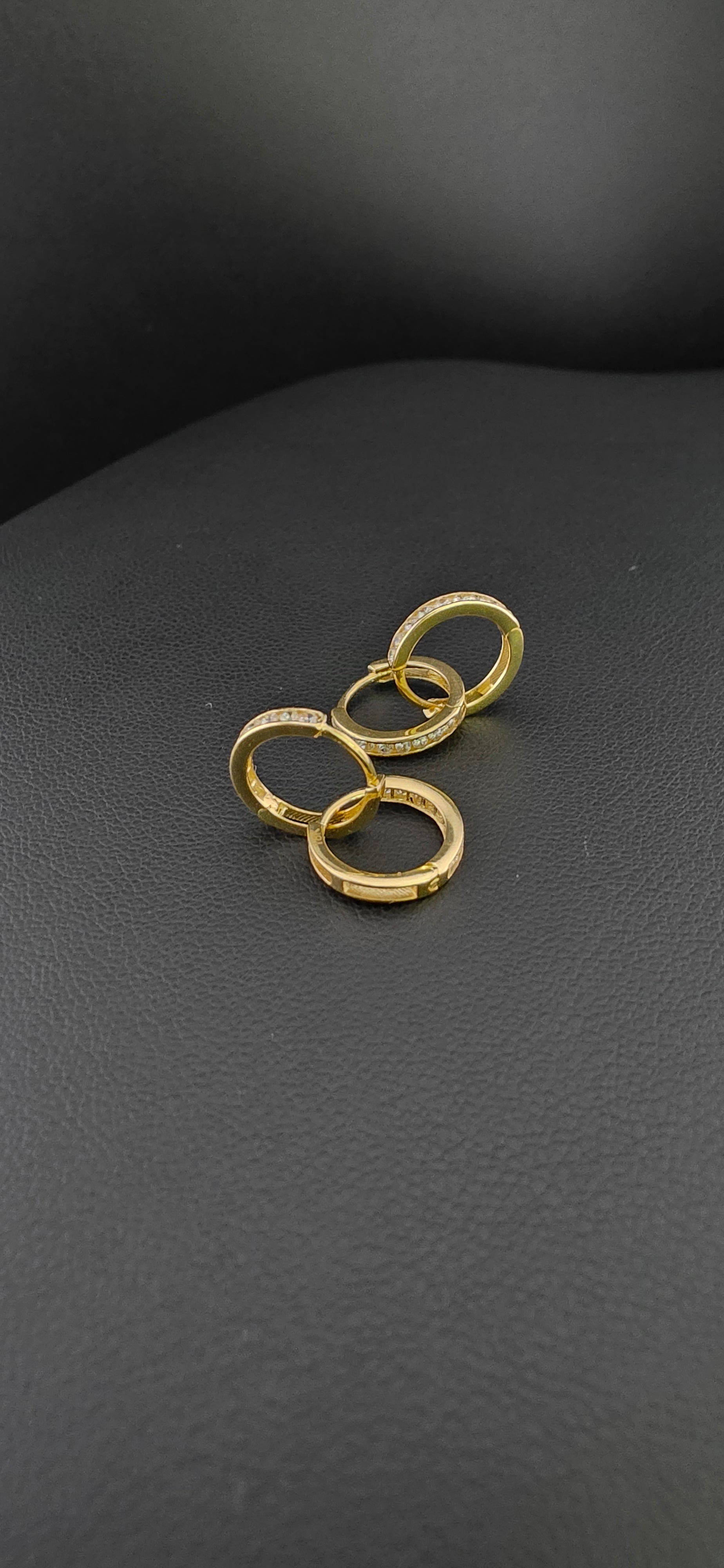 Huggie Earring
