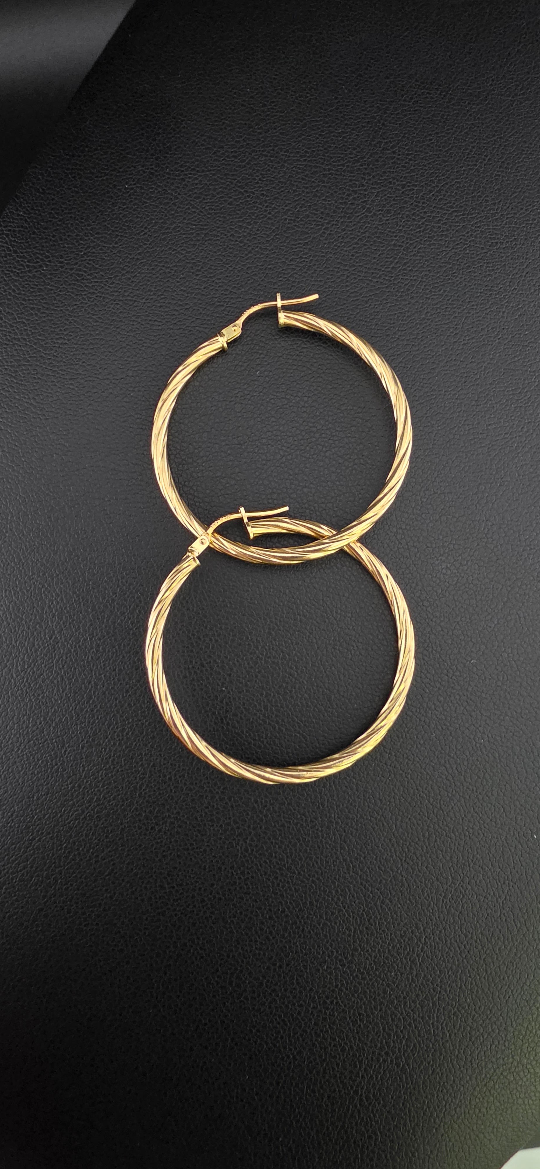 Twisted Hoop Earring
