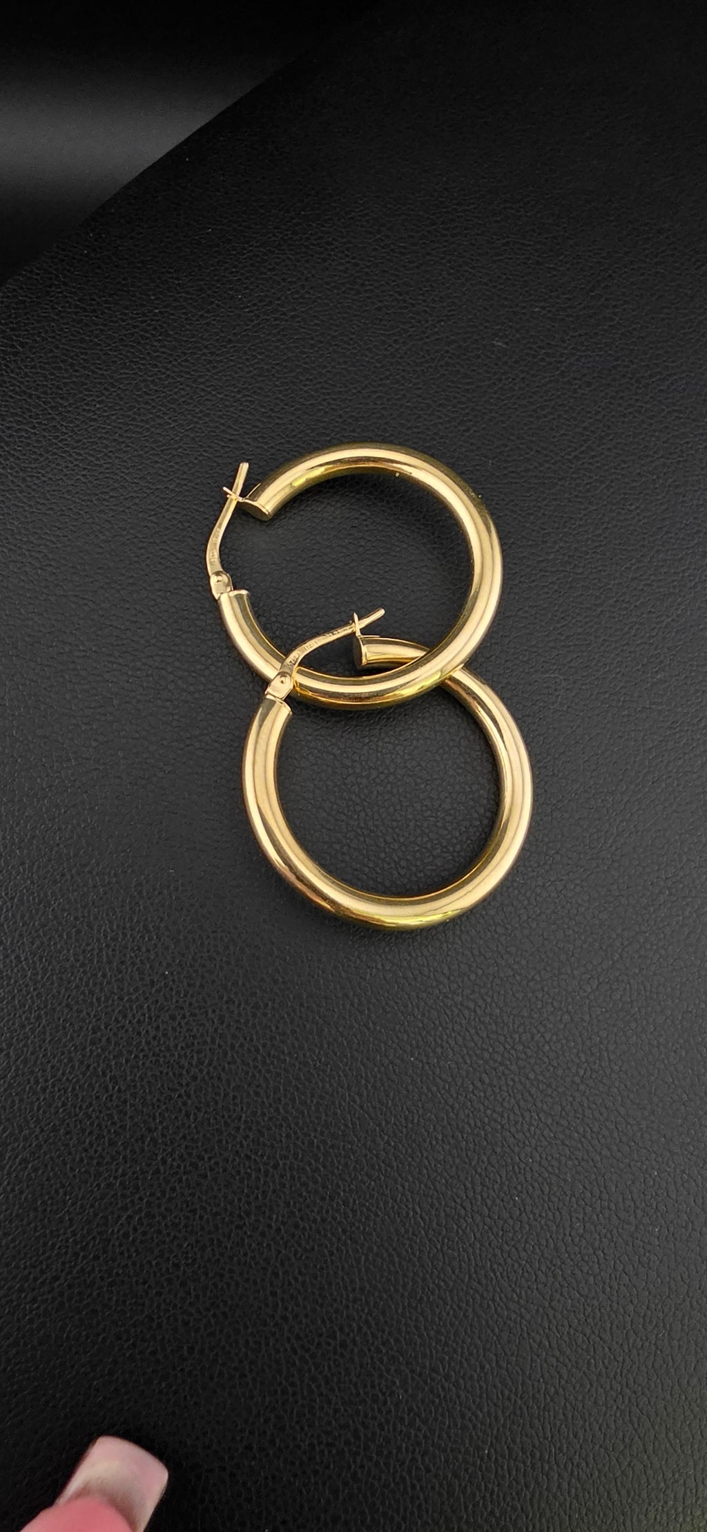 Hoop
