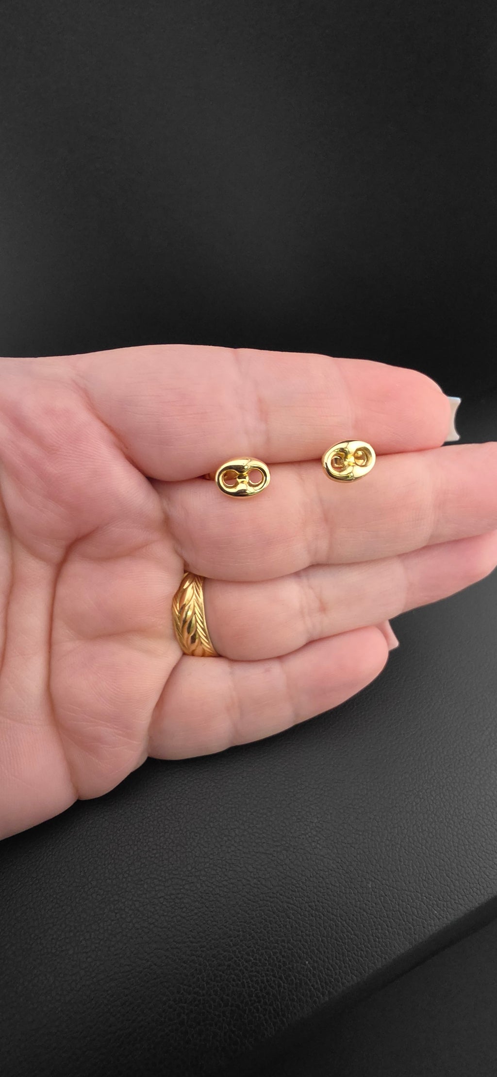 Double-G Puffed Earrings