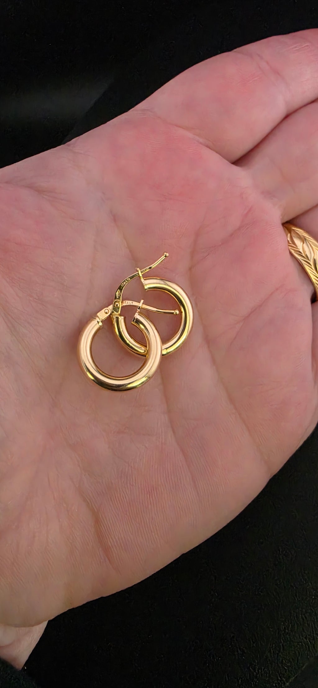 Plain Hoop Earring