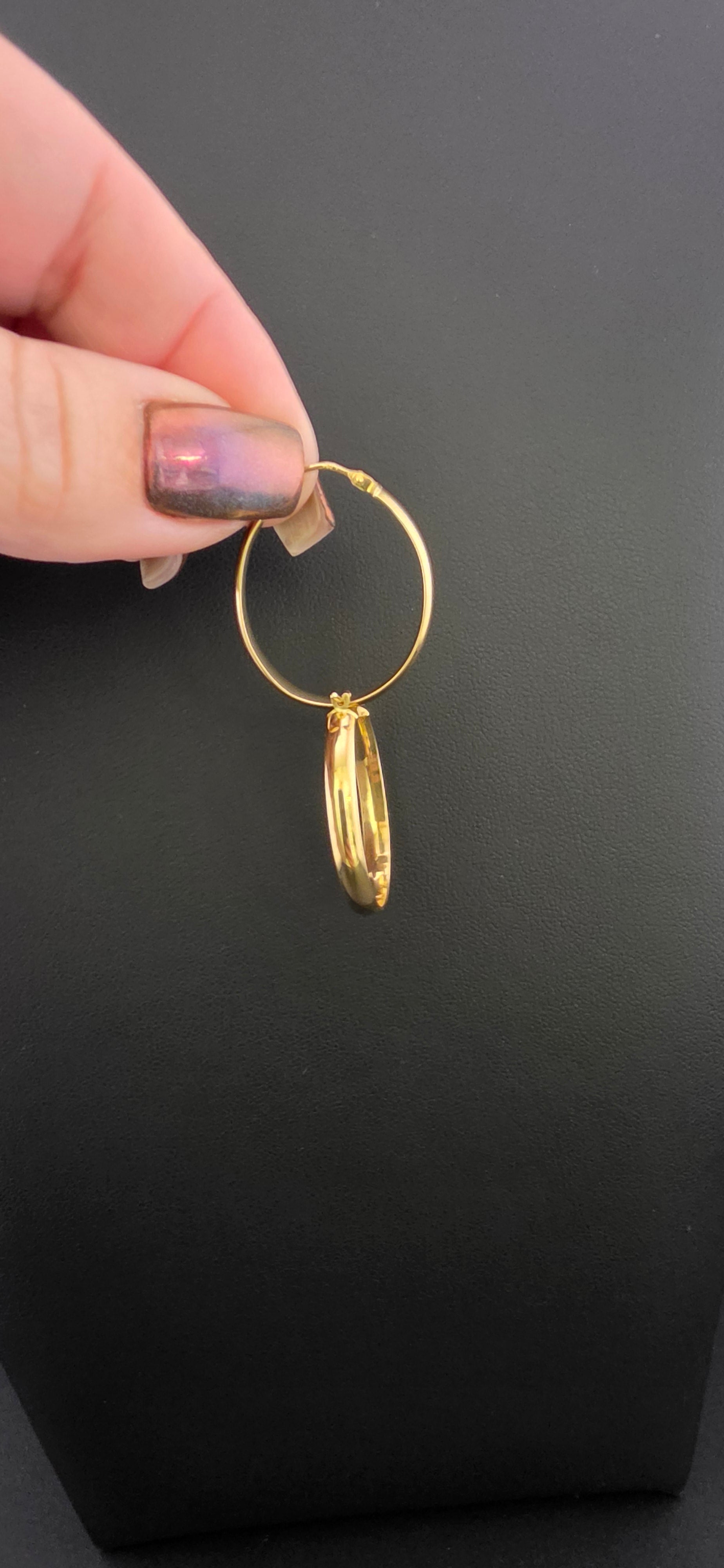 Hoop Oval