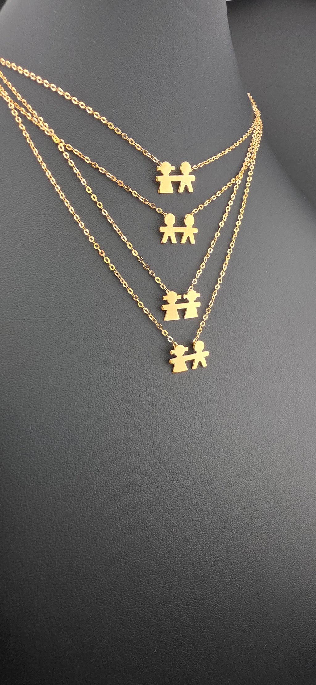 Children Chains adjusts