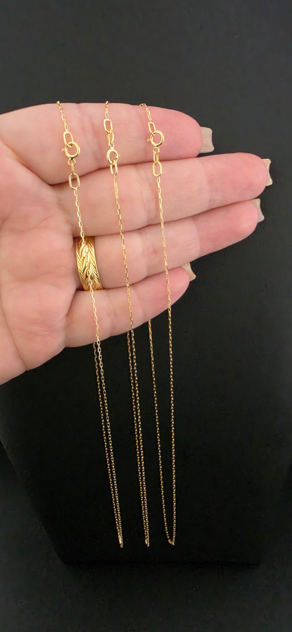 Mini Paper Clip Chain