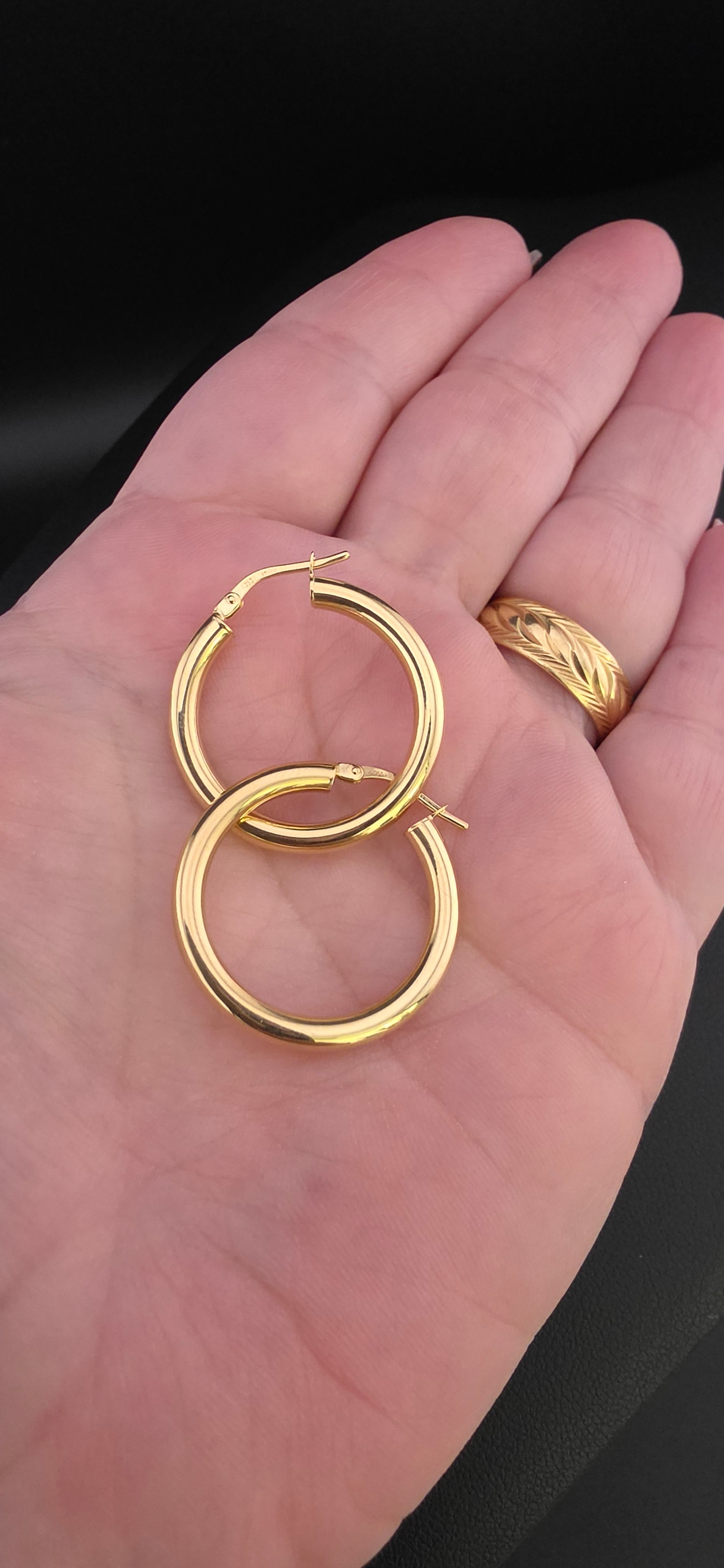 Hoop